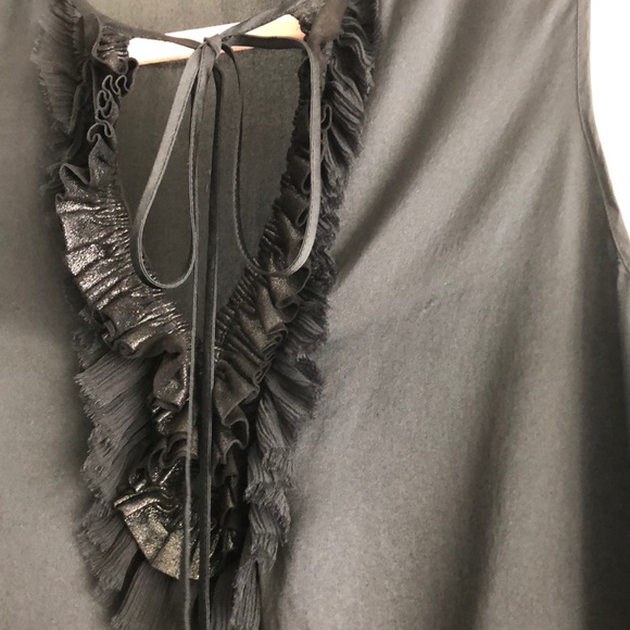 L’agence Black Silk sleeveless blouse - Picture 2 of 3